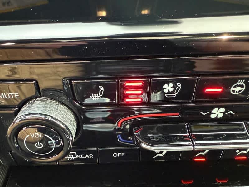 2025 Jeep Grand Cherokee L L LIMITED 4X4