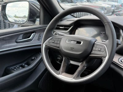 2025 Jeep Grand Cherokee L L LIMITED 4X4