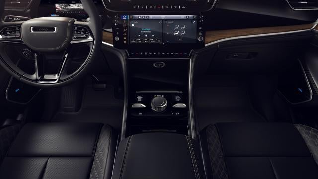 2026 Jeep Grand Cherokee L L SUMMIT 4X4