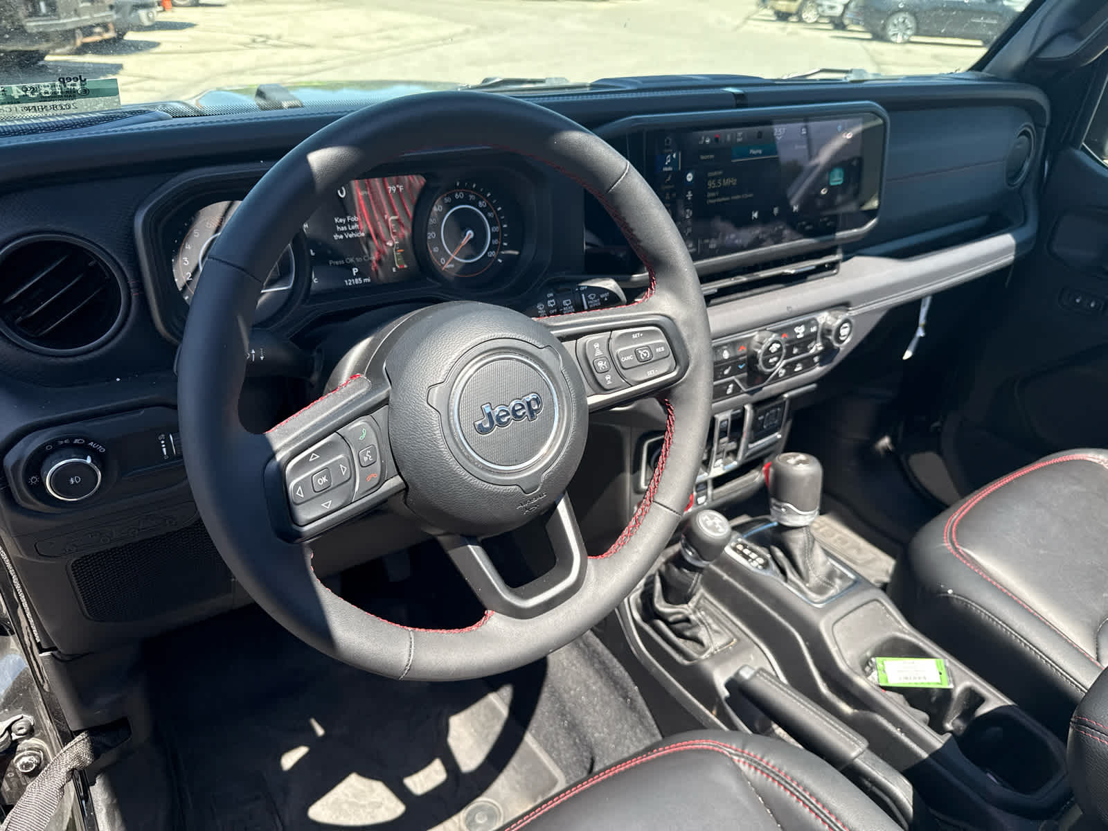 2025 Jeep Wrangler 4-Door Recon 4x4
