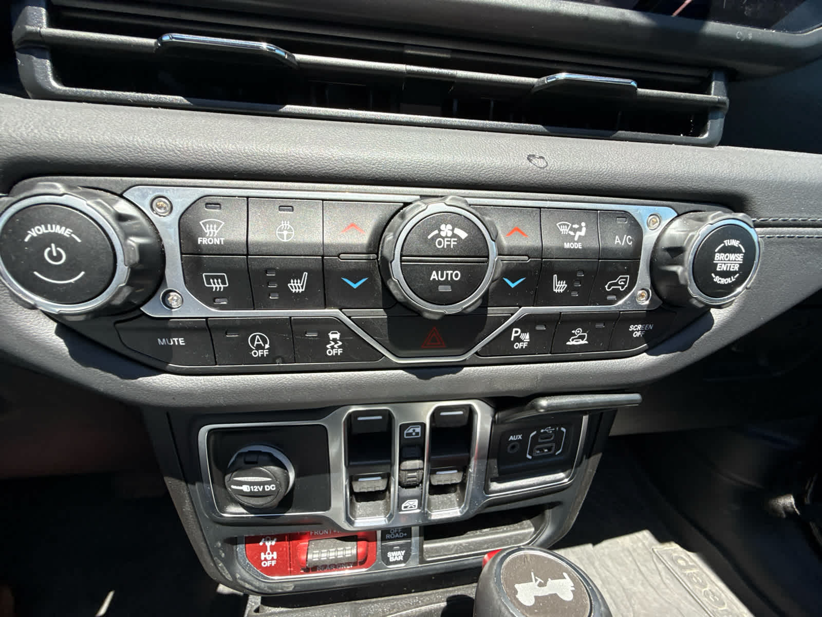 2025 Jeep Wrangler 4-Door Recon 4x4