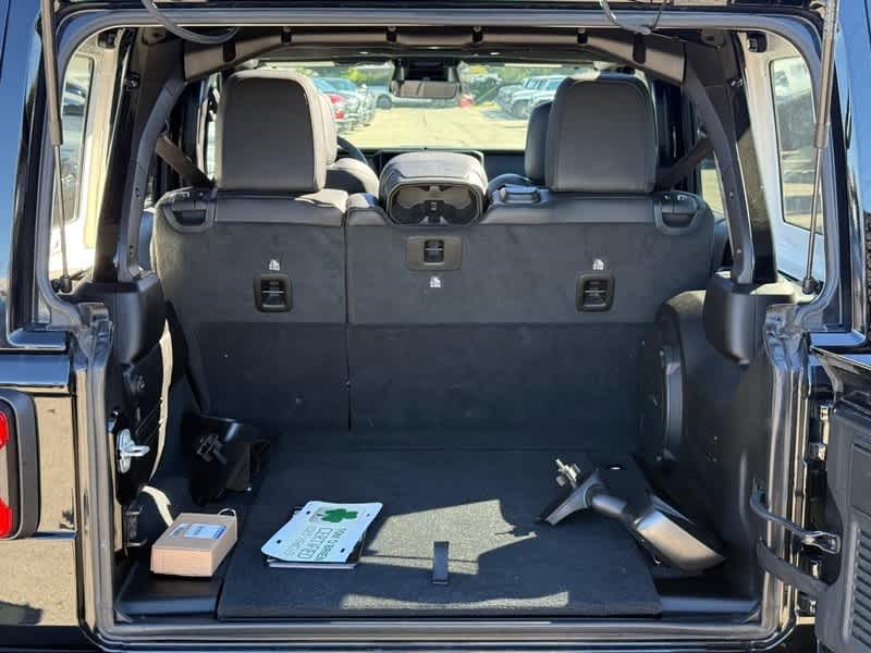 2026 Jeep Wrangler 4-Door Recon 4x4
