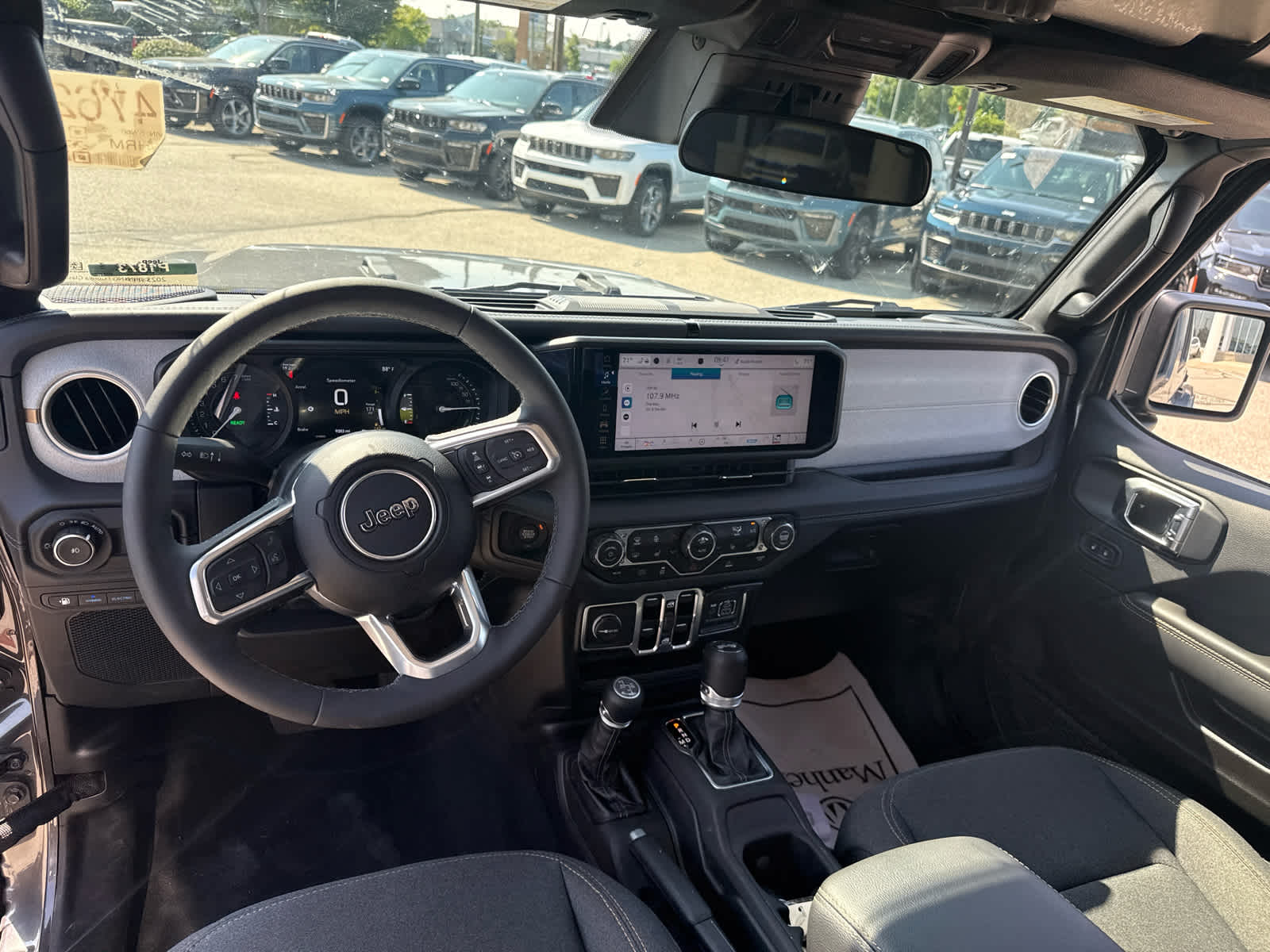 2025 Jeep Wrangler 4xe Sahara - 4x4