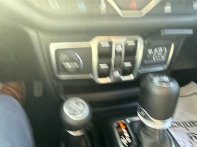 2025 Jeep Wrangler 4xe Sahara - 4x4