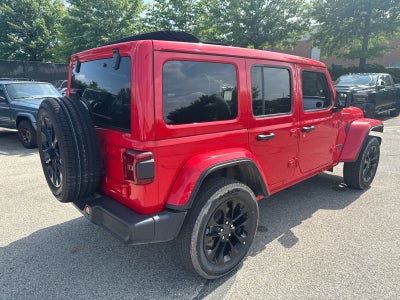 2025 Jeep Wrangler 4xe Sahara - 4x4