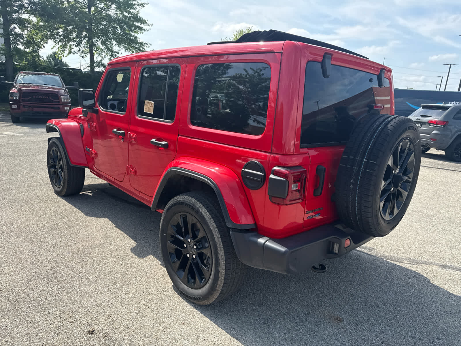 2025 Jeep Wrangler 4xe Sahara - 4x4