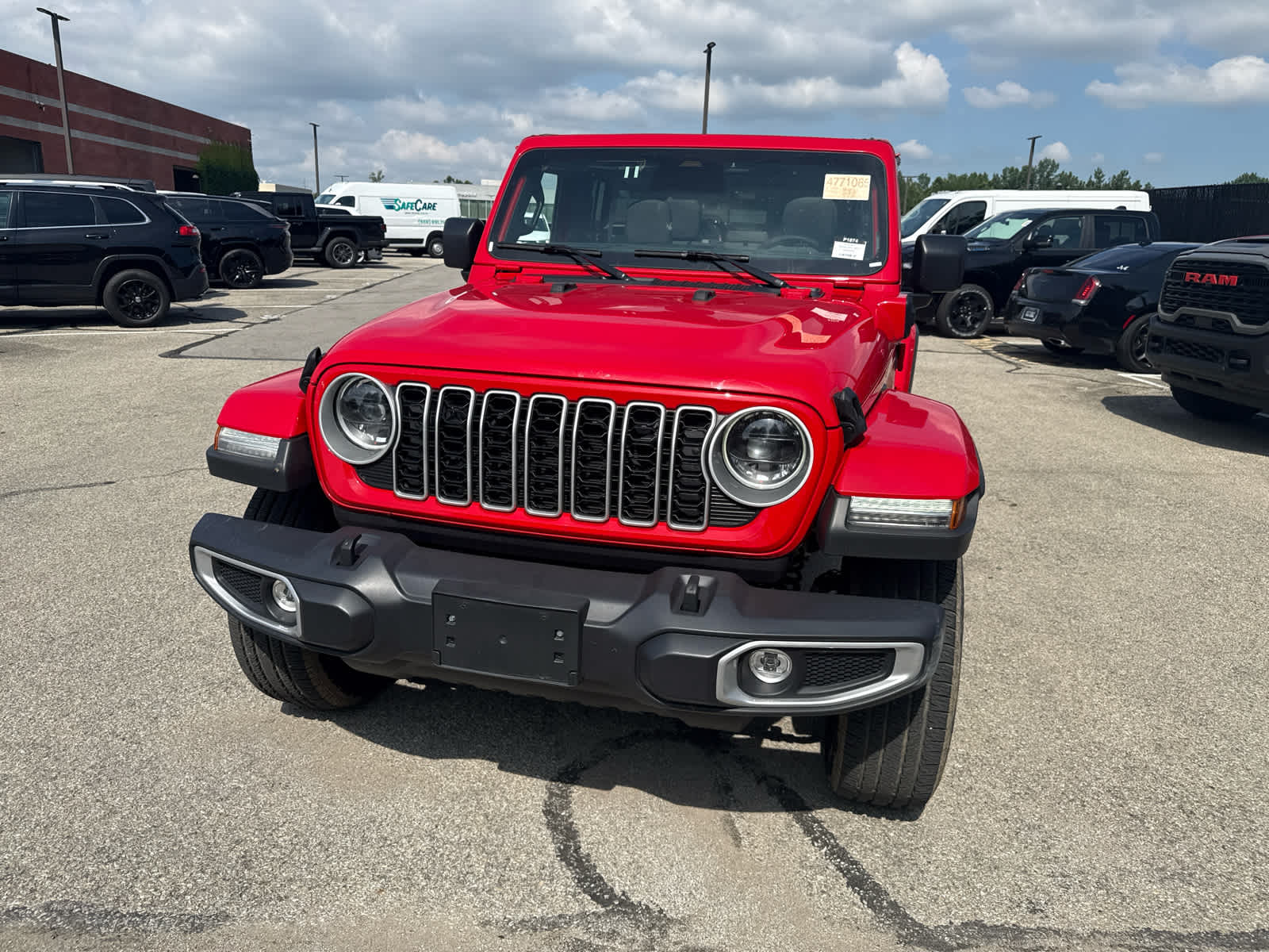2025 Jeep Wrangler 4xe Sahara - 4x4