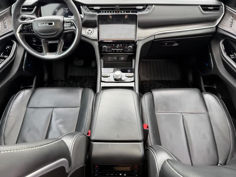 2022 Jeep Grand Cherokee 4xe Overland 4x4