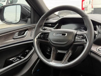 2022 Jeep Grand Cherokee 4xe Overland 4x4