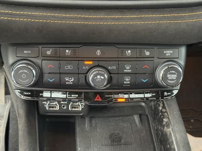 2023 Dodge Durango Hemi Orange AWD