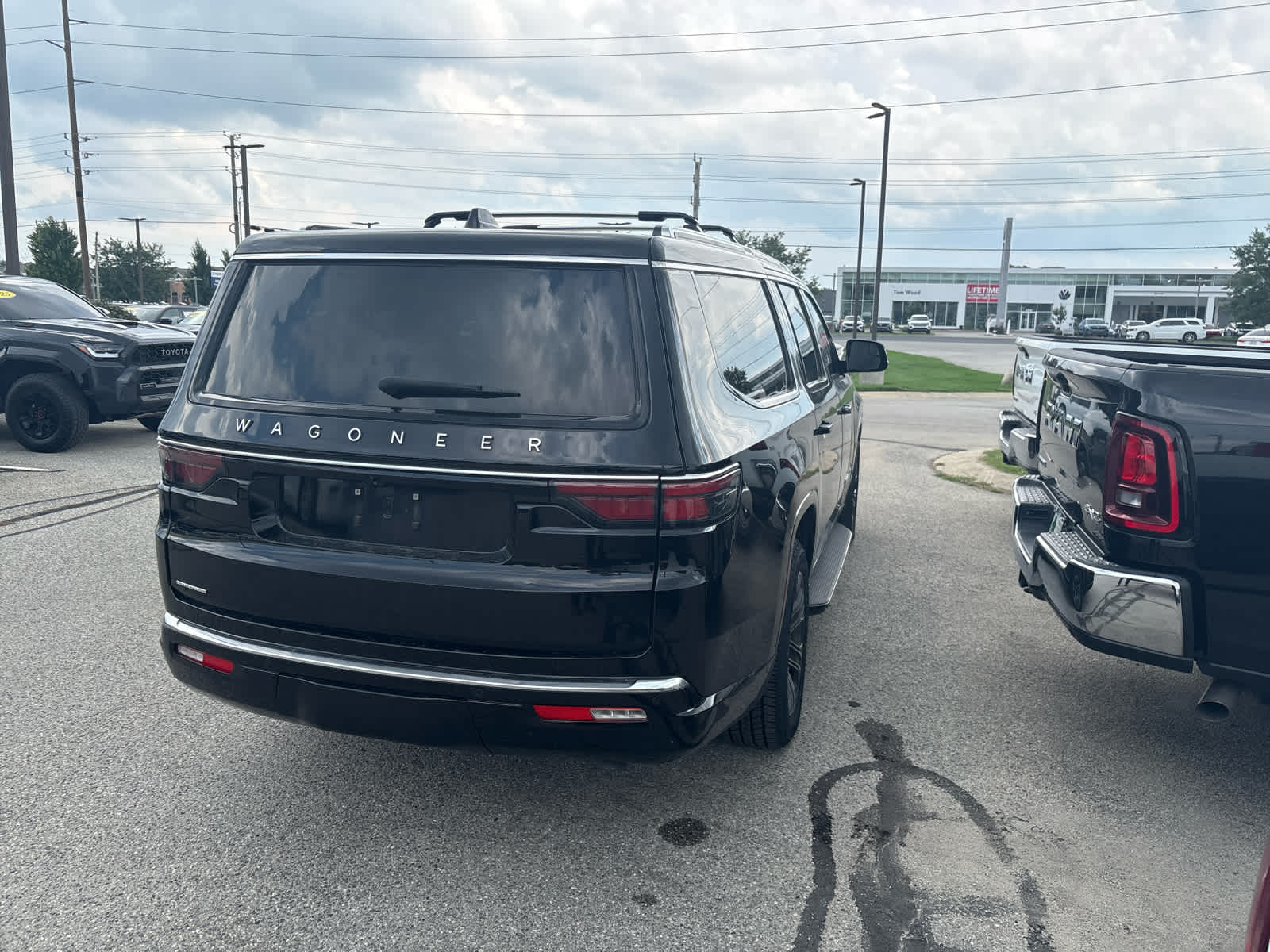 2023 Jeep Wagoneer L Series I 4x4