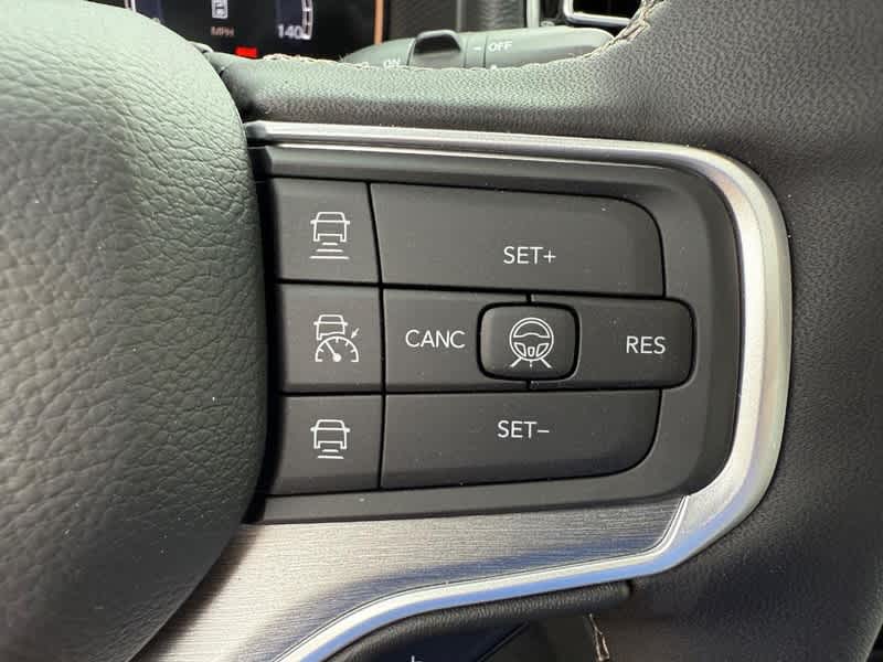 2026 Jeep Grand Wagoneer GRAND UPLAND 4X4