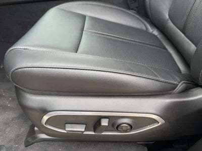 2026 Jeep Grand Wagoneer GRAND UPLAND 4X4