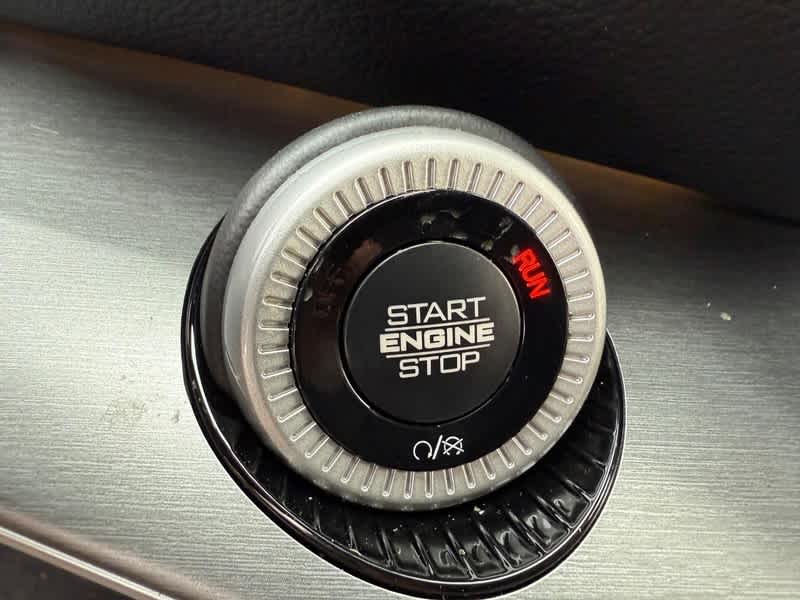 2026 Jeep Grand Wagoneer GRAND UPLAND 4X4