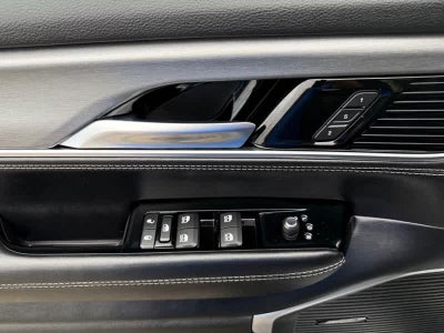 2023 Jeep Wagoneer Series II Carbide 4x4
