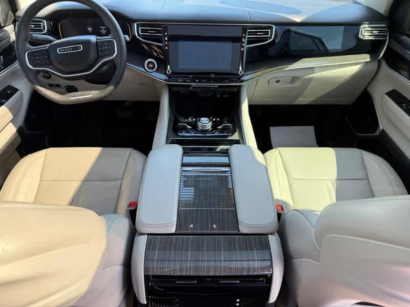 2022 Jeep Wagoneer Series III 4x4