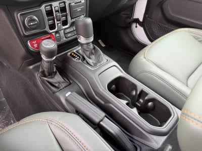 2025 Jeep Gladiator MOJAVE 4X4