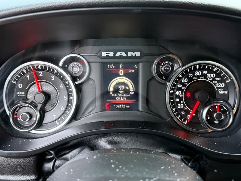 2022 RAM 1500 Big Horn Crew Cab 4x4 5'7' Box