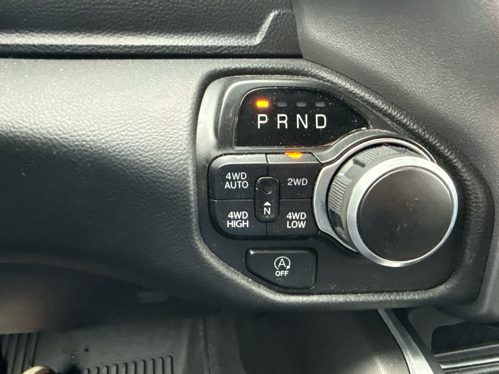 2023 RAM 1500 Big Horn Crew Cab 4x4 5'7' Box