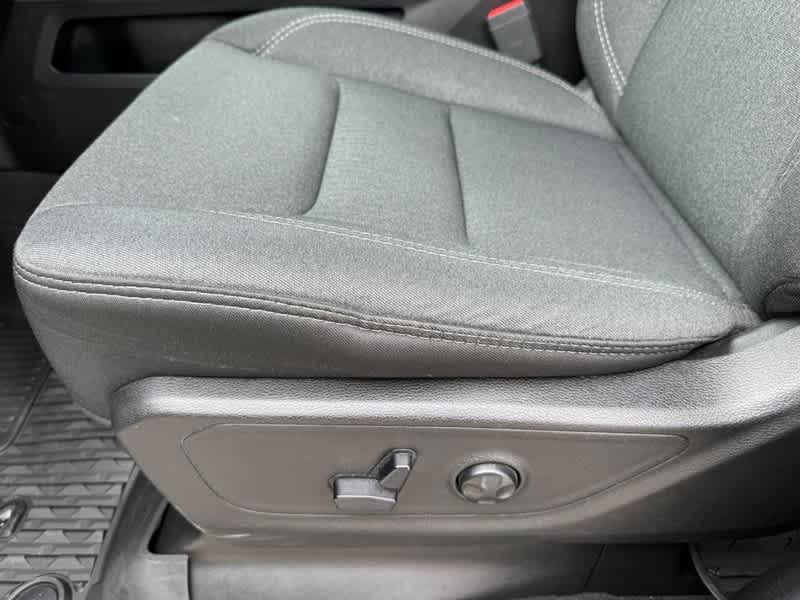 2020 RAM 1500 Big Horn Crew Cab 4x4 5'7' Box