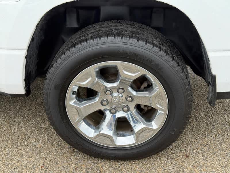 2020 RAM 1500 Big Horn Crew Cab 4x4 5'7' Box