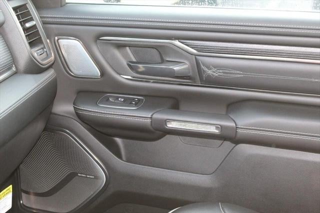 2020 RAM 1500 Limited Crew Cab 4x4 5'7' Box