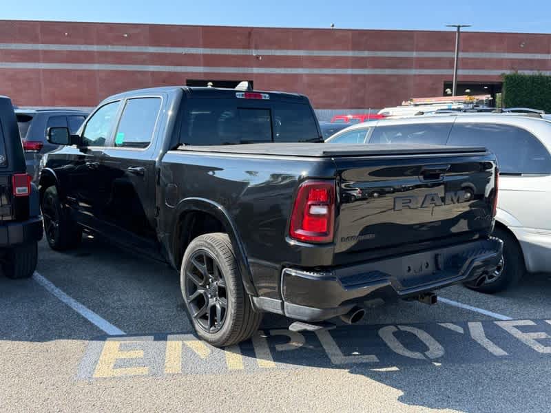 2025 RAM 1500 Laramie Crew Cab 4x4 5'7' Box