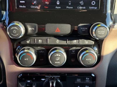 2021 RAM 1500 Laramie Crew Cab 4x4 5'7' Box