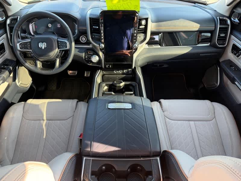 2025 RAM 1500 Tungsten Crew Cab 4x4 5'7' Box