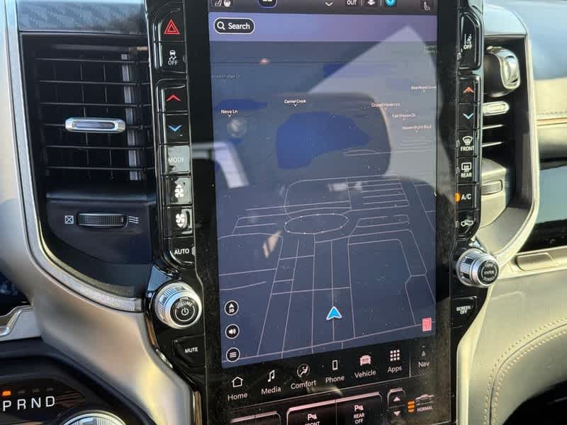 2025 RAM 1500 Tungsten Crew Cab 4x4 5'7' Box