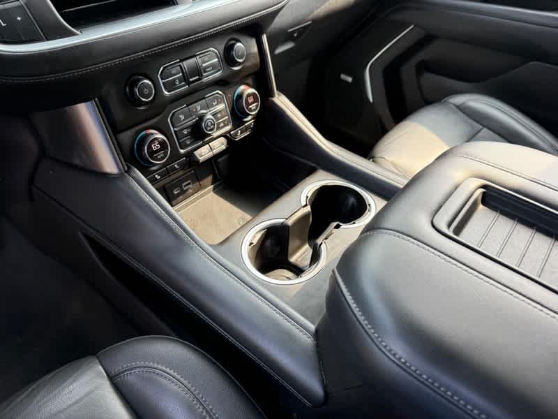 2021 Chevrolet Suburban 4WD LT