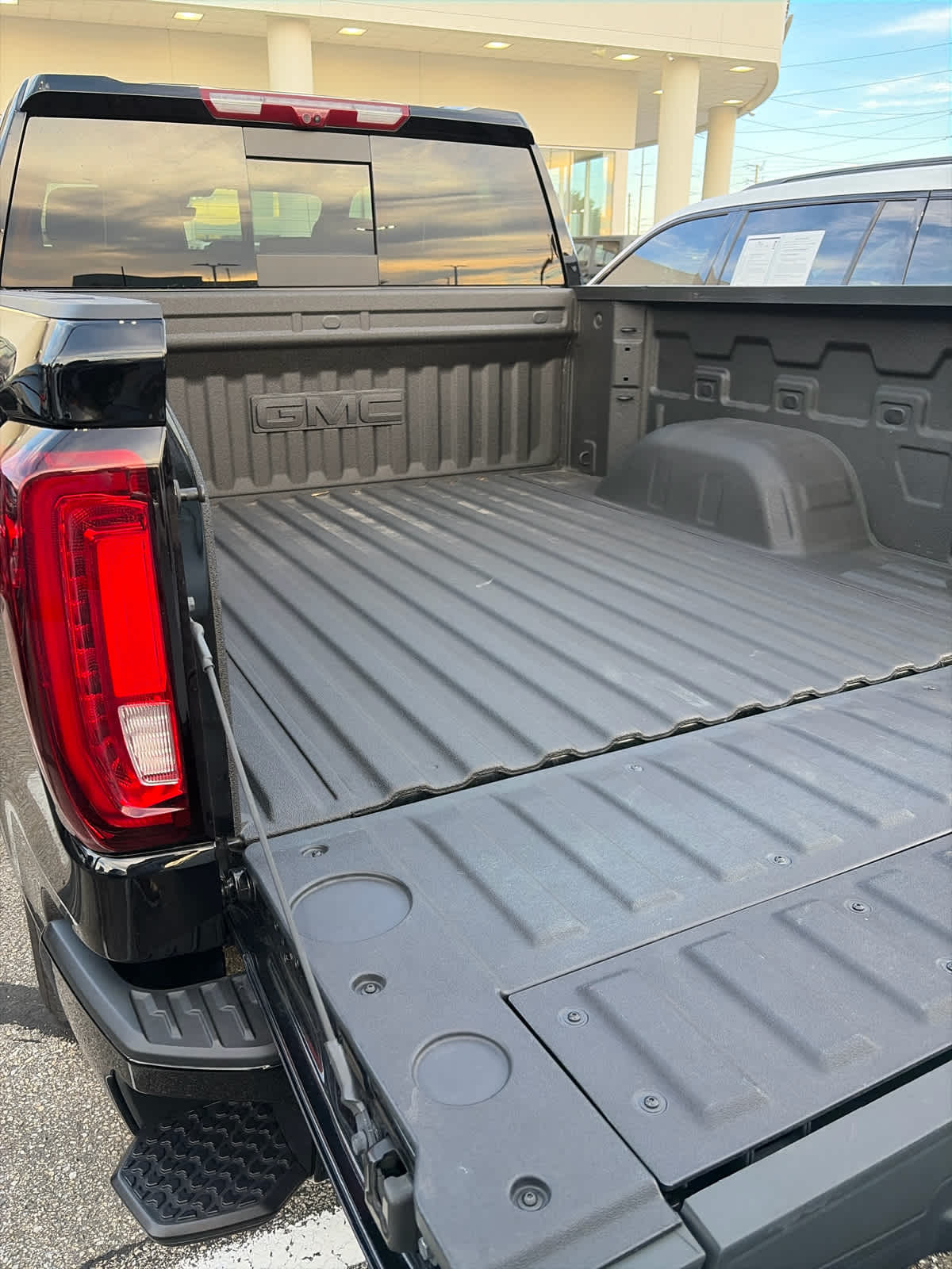 2025 GMC Sierra 1500 4WD Crew Cab Short Box Denali Ultimate