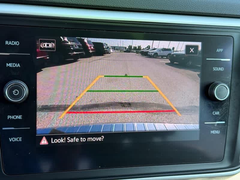 2021 Volkswagen Atlas 3.6L V6 SE w/Technology R-Line