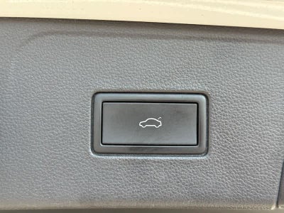 2021 Volkswagen Atlas 3.6L V6 SE w/Technology R-Line