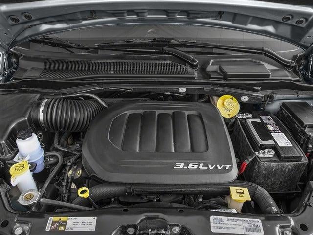 2016 Chrysler Town & Country Touring