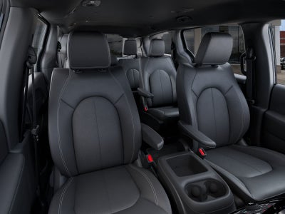 2027 Chrysler Pacifica LX