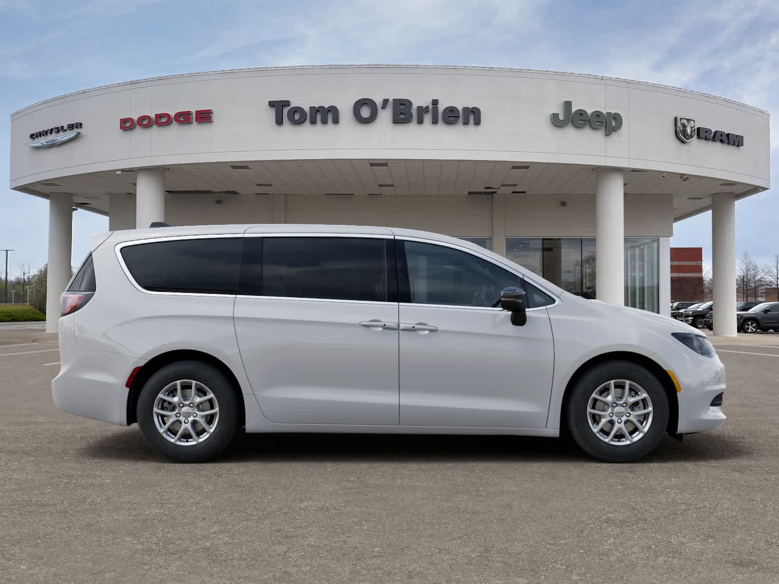 2026 Chrysler Voyager LX