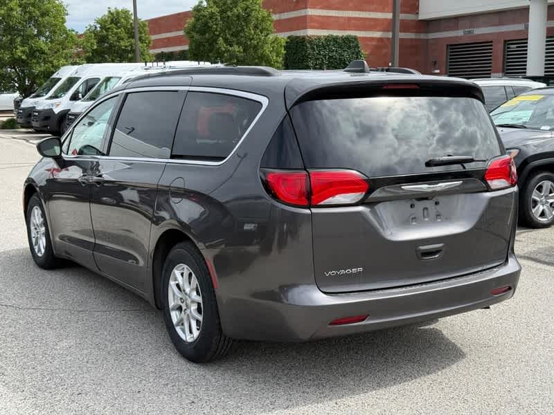 2021 Chrysler Voyager LXI