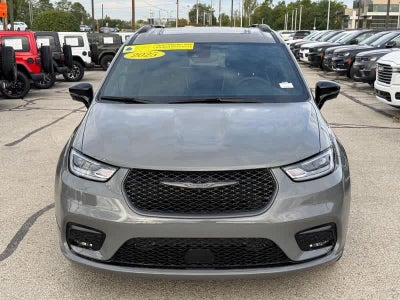 2025 Chrysler Pacifica Limited