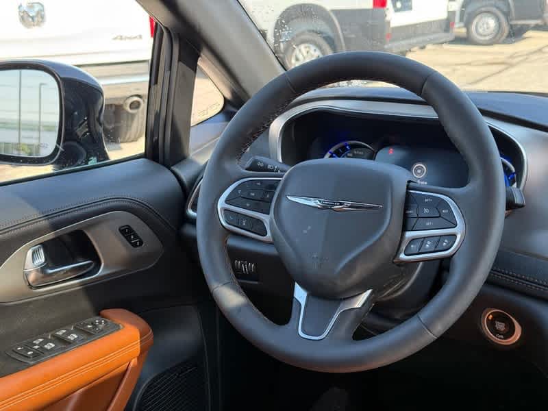2025 Chrysler Pacifica Pinnacle