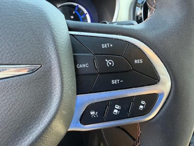 2025 Chrysler Pacifica Pinnacle