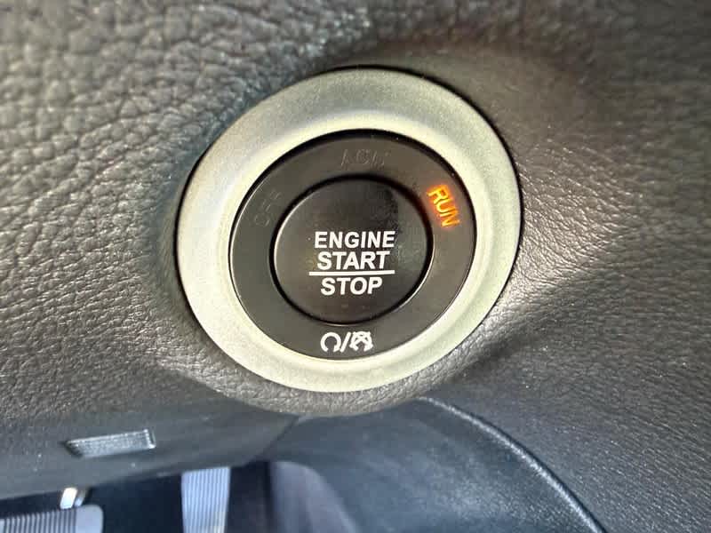 2025 Chrysler Pacifica Pinnacle