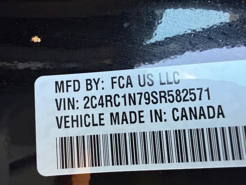 2025 Chrysler Pacifica Pinnacle