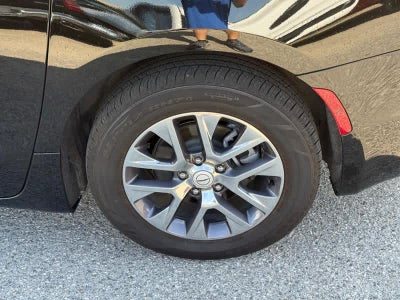 2025 Chrysler Pacifica Pinnacle
