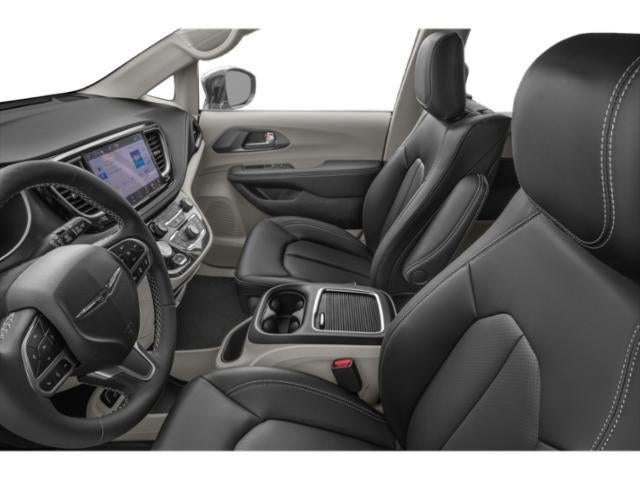 2024 Chrysler Pacifica Premium S Appearance Pkg