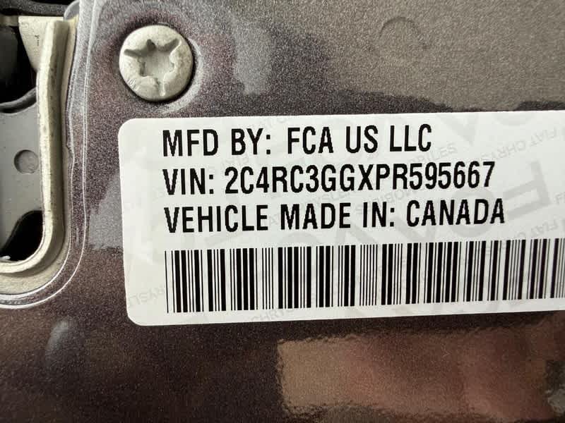 2023 Chrysler Pacifica Limited AWD