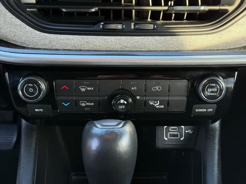 2022 Jeep Compass Latitude FWD