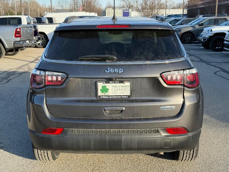 2022 Jeep Compass Latitude FWD