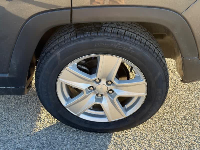 2022 Jeep Compass Latitude FWD