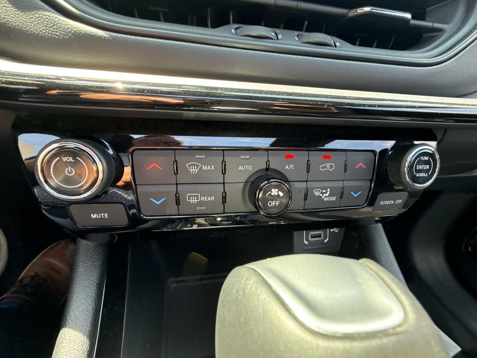 2024 Jeep Compass Limited - 4x4